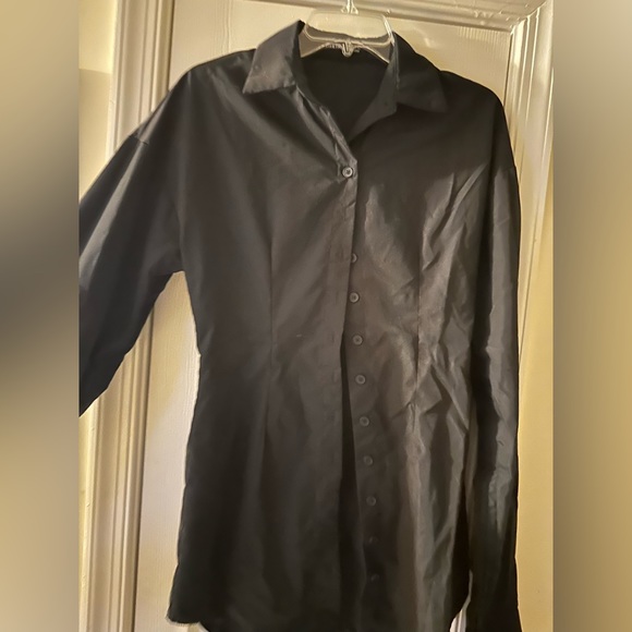 Button down Sinched Waist dress with ruched sleeves - Picture 4 of 5